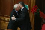 Казкарі Янукович і Азаров